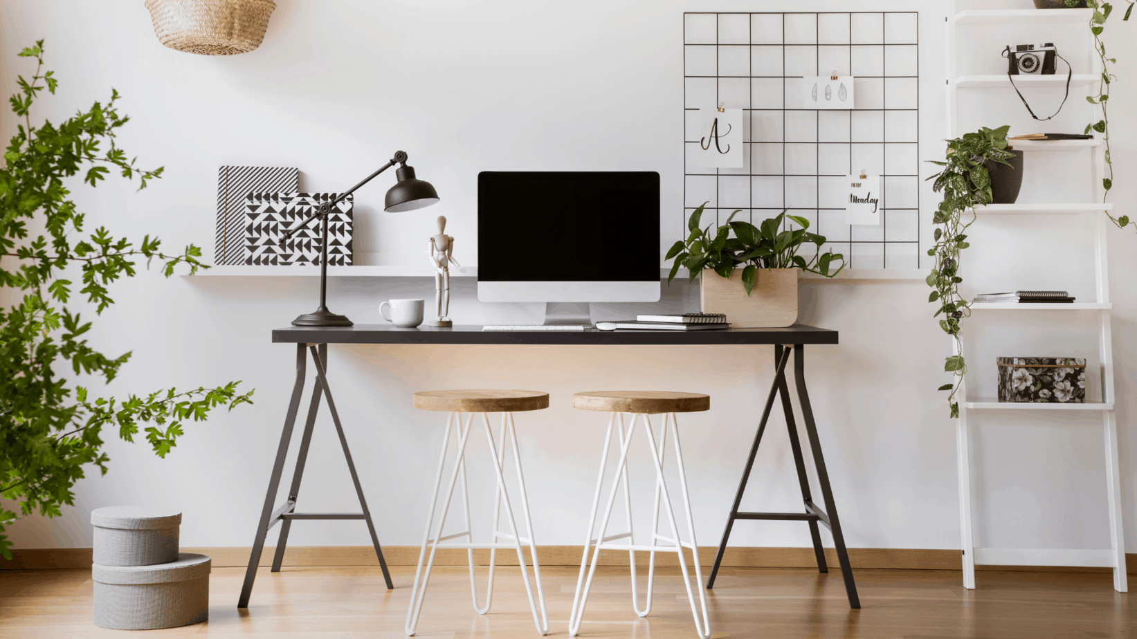 How to build a desk with wood and concrete for an industrial look