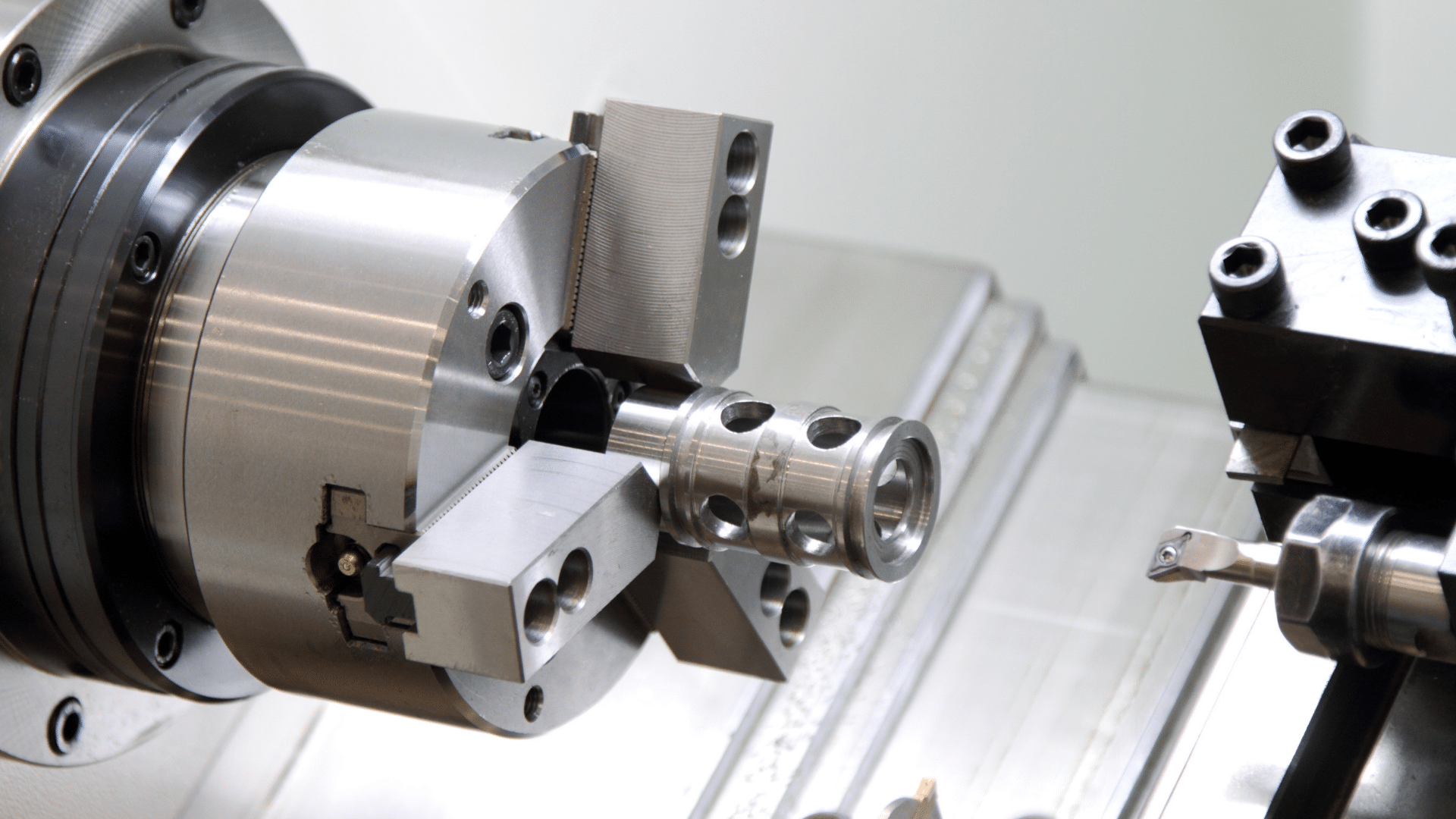 What Size Lathe Chuck Do You Need? Here's How To Know - Craft Gecko